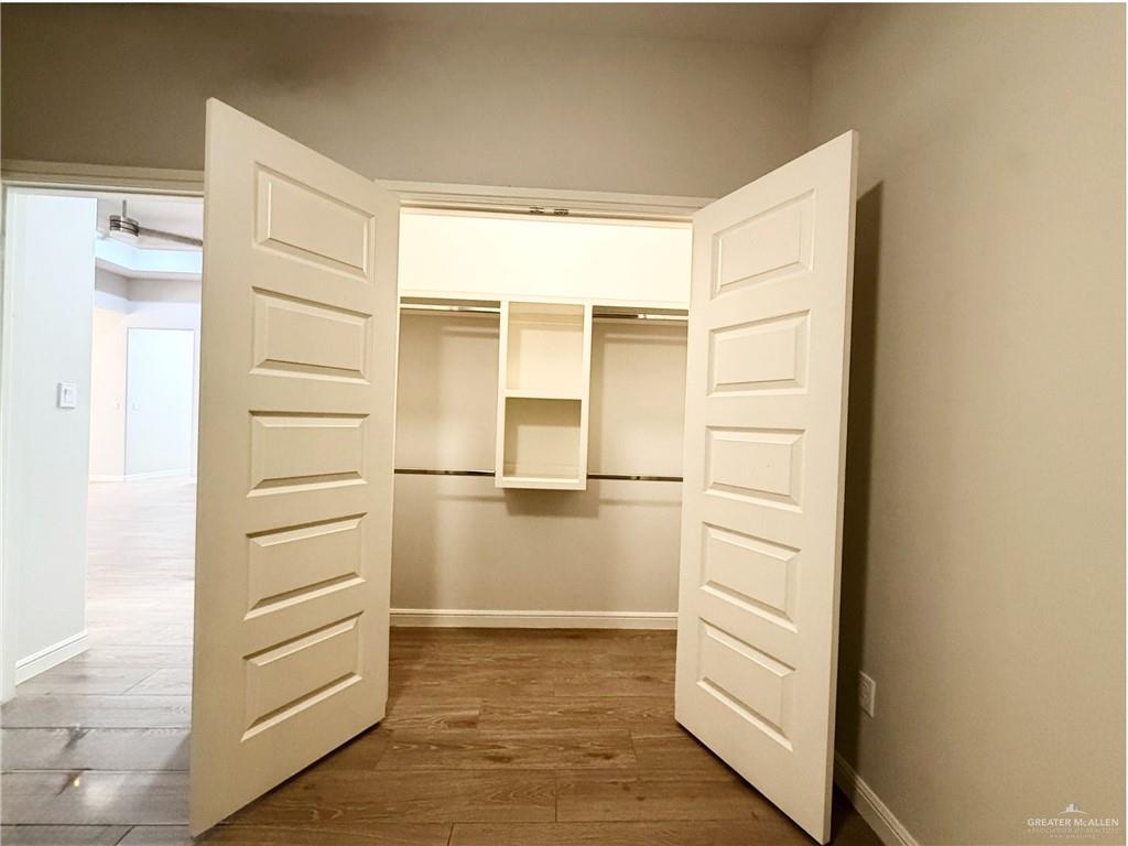 Photo 10 of 1425 Franklin Avenue