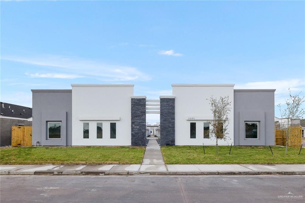 Photo 1 of 3605 Fuerte Avenue #4, McAllen
