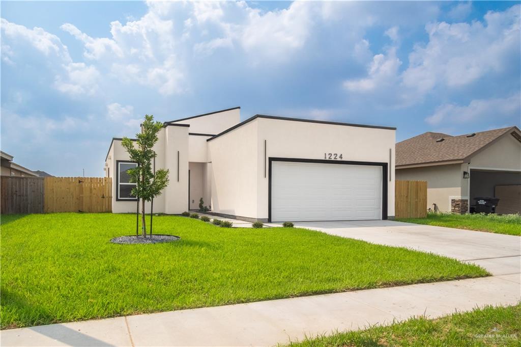 Photo 2 of 1224 Dawes Avenue