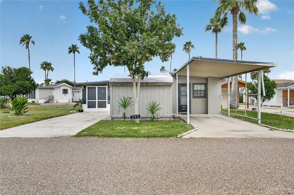 Photo 1 of 2217 Bobolink Circle, Palmview