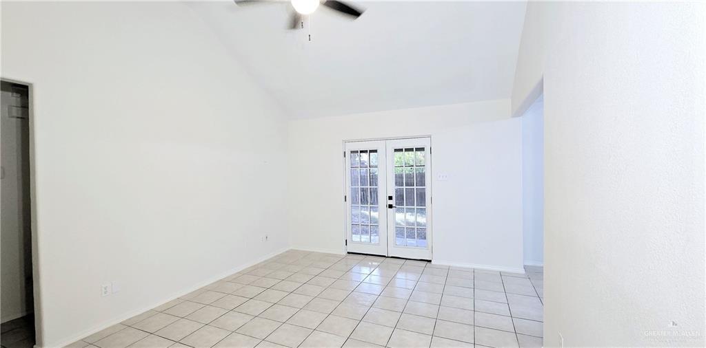 Photo 3 of 5713 N 39TH ST 39th Street