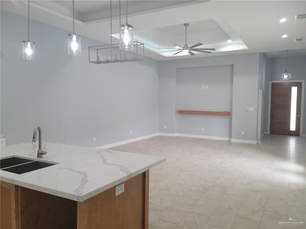 Photo 4 of 4029 Duncan Lane