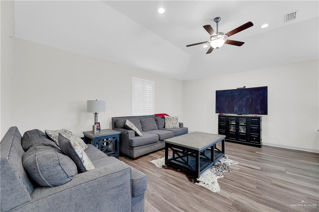 Photo 3 of 7805 40th Street